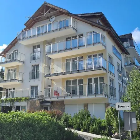 Czarna Gora B11 公寓